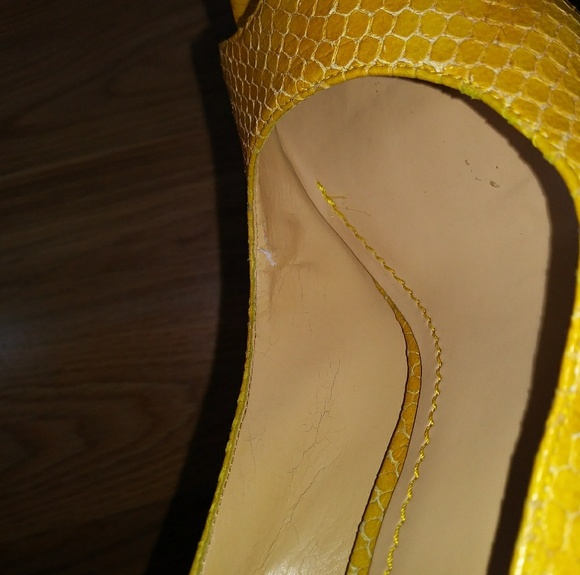 NINE WEST LEATHER HEELS - Picture 7 of 8